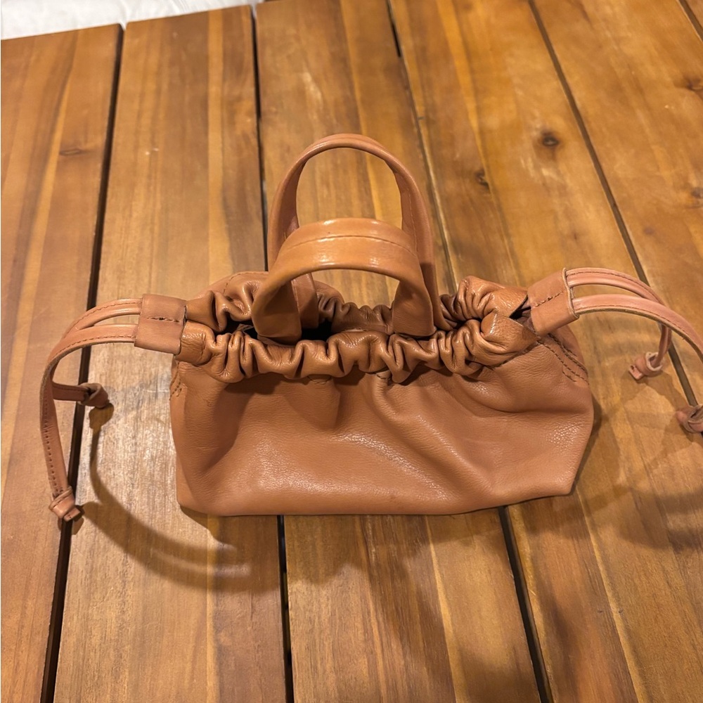 Small Madewell Soft Mini Cinch Bag Tan Leather